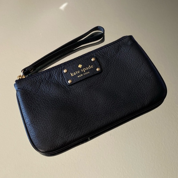 Kate Spade Pebbled Leather Wristlet - Picture 1 of 5